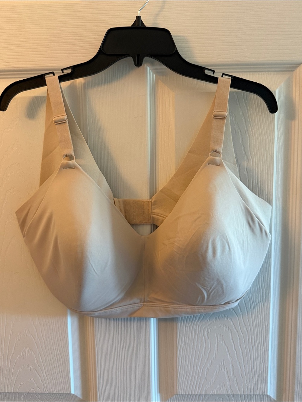 Warner's Nude Wireless Smoothing Bra